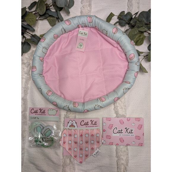 Pusheen Cat Bed Bundle - Picture 1 of 5